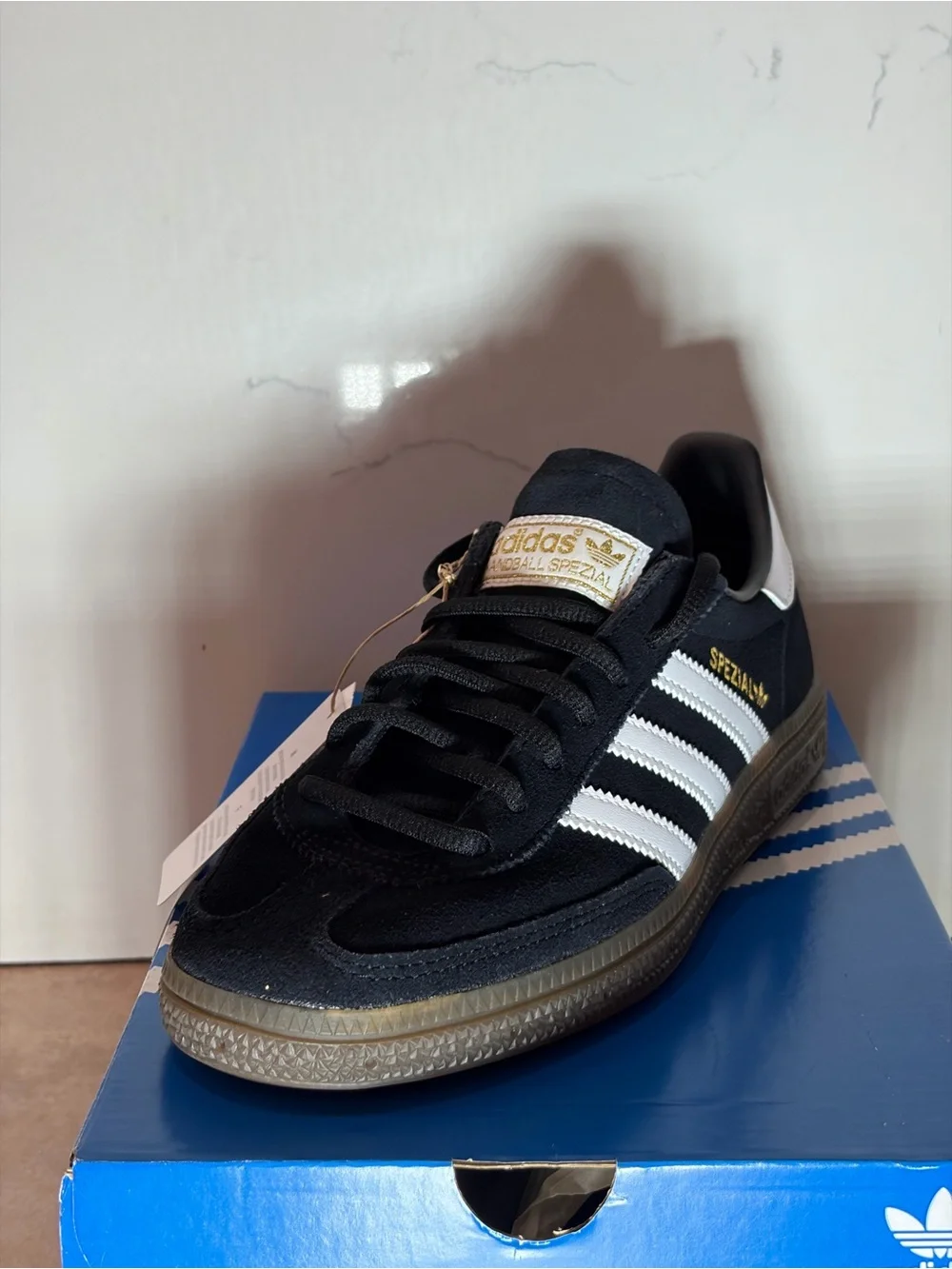 NWT Adidas Handball Spezial Black White Gum Sneakers – Men’s 5.5 / Women’s 6